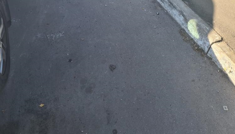 На Заповедной вывезли старый асфальт с проезжей части